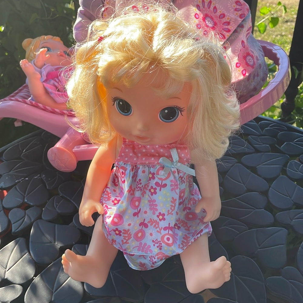 Baby Alive Potty Dance Doll 2017